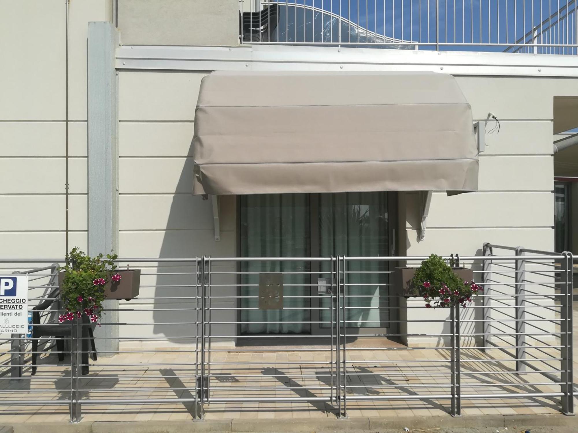 Hotel & Residence Cavalluccio Marino リミニ エクステリア 写真